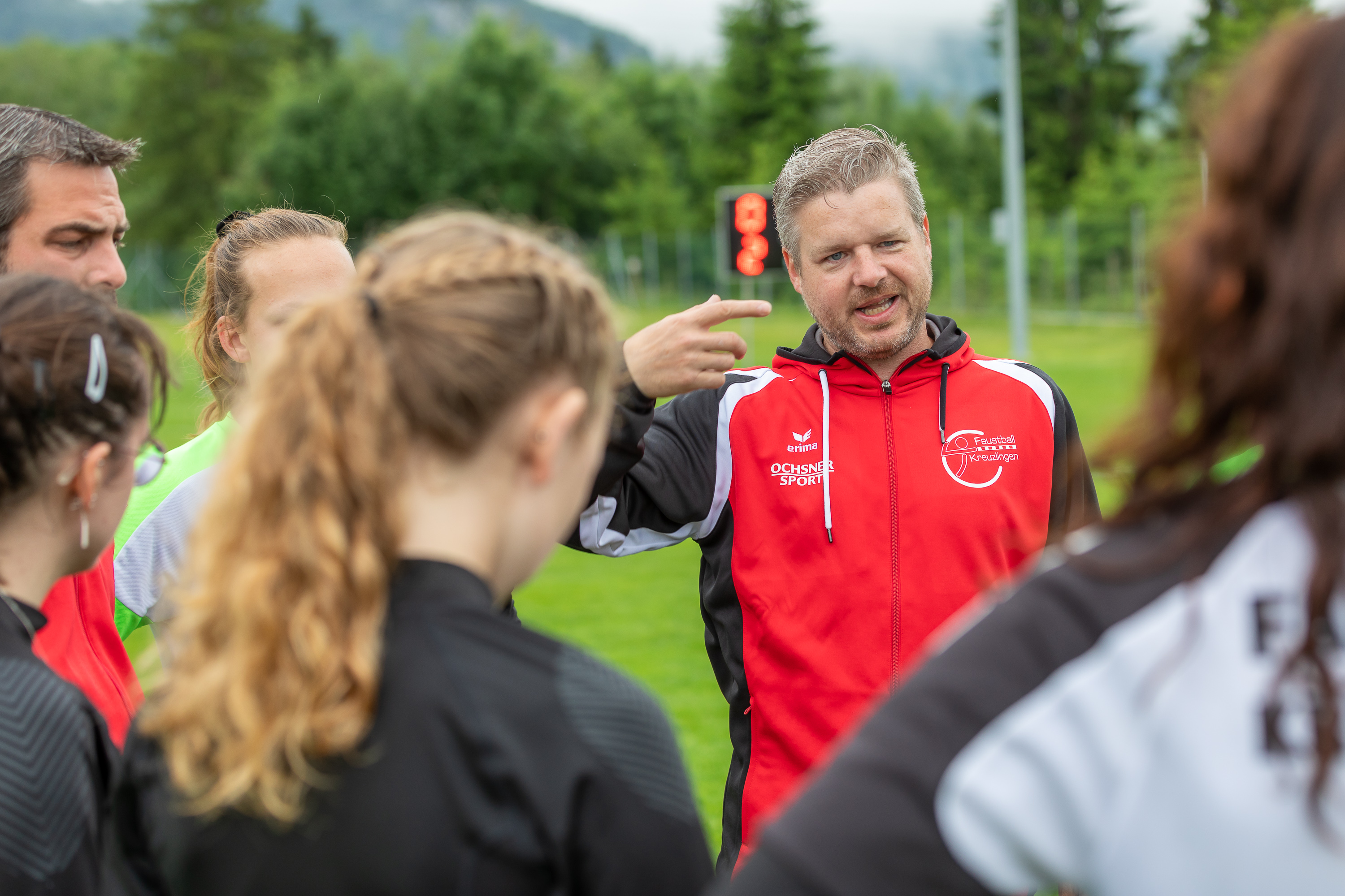 Faustball: Diepoldsau holt sich souverän den Qualifikationssieg - SATUS - Schweizer Arbeiter-, Turn- und Sportverband